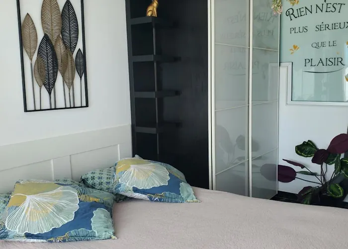 Appartement Cosy Entierement Equipe
